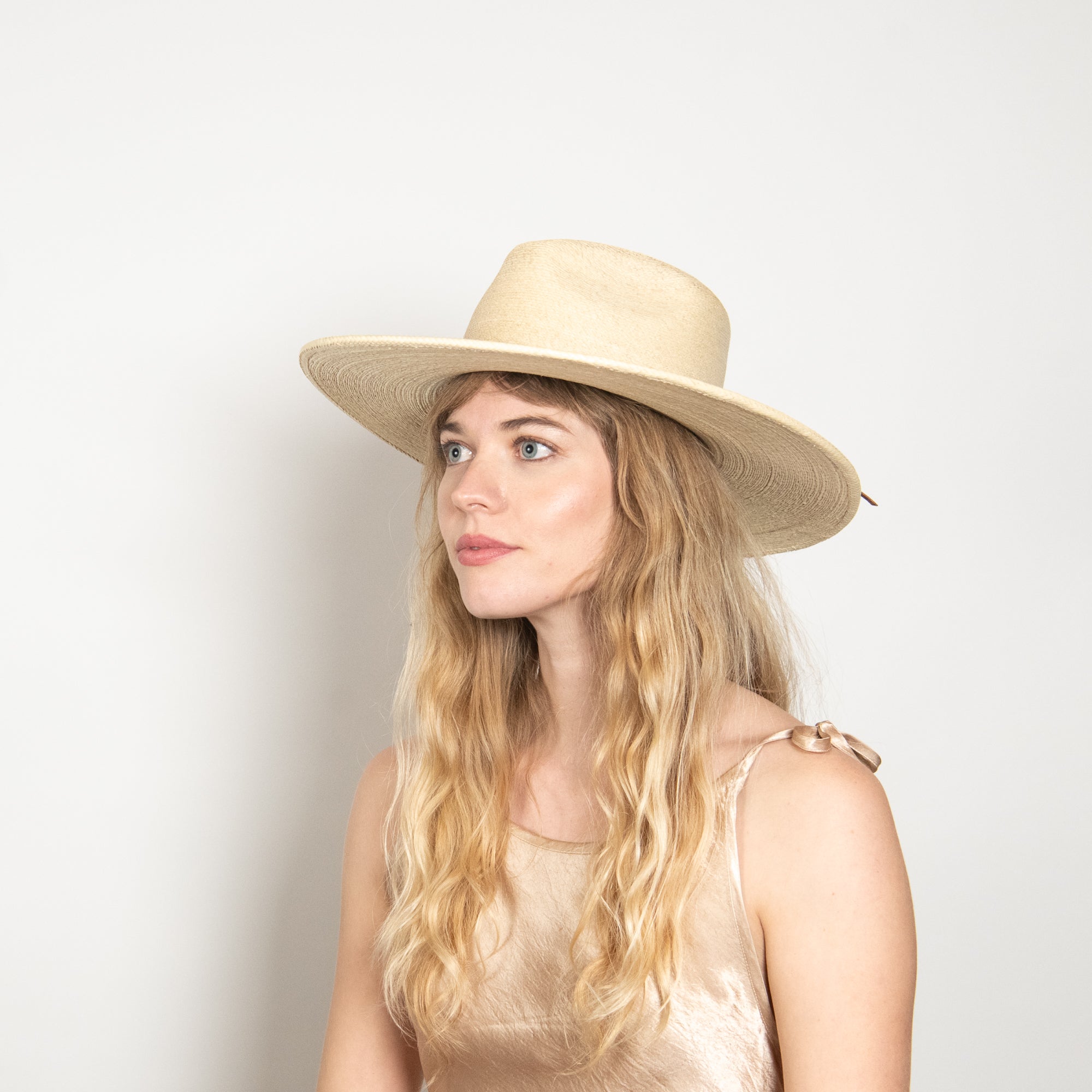 Brisa Lightweight Straw Wide Brim Sun Hat - Image 2