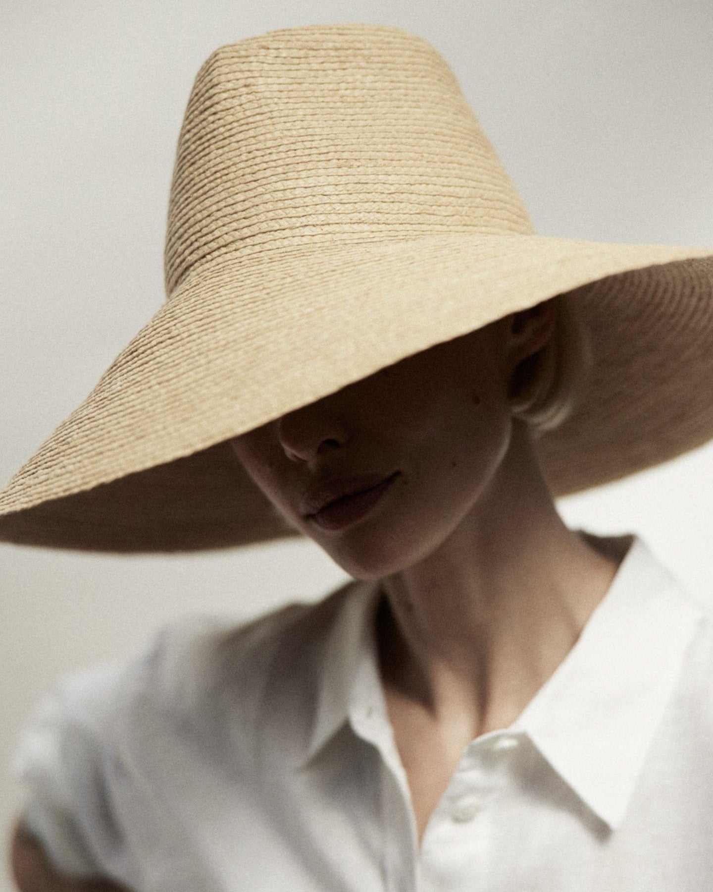 Classic Natural Raffia Straw Bucket Sun Hat - Image 3
