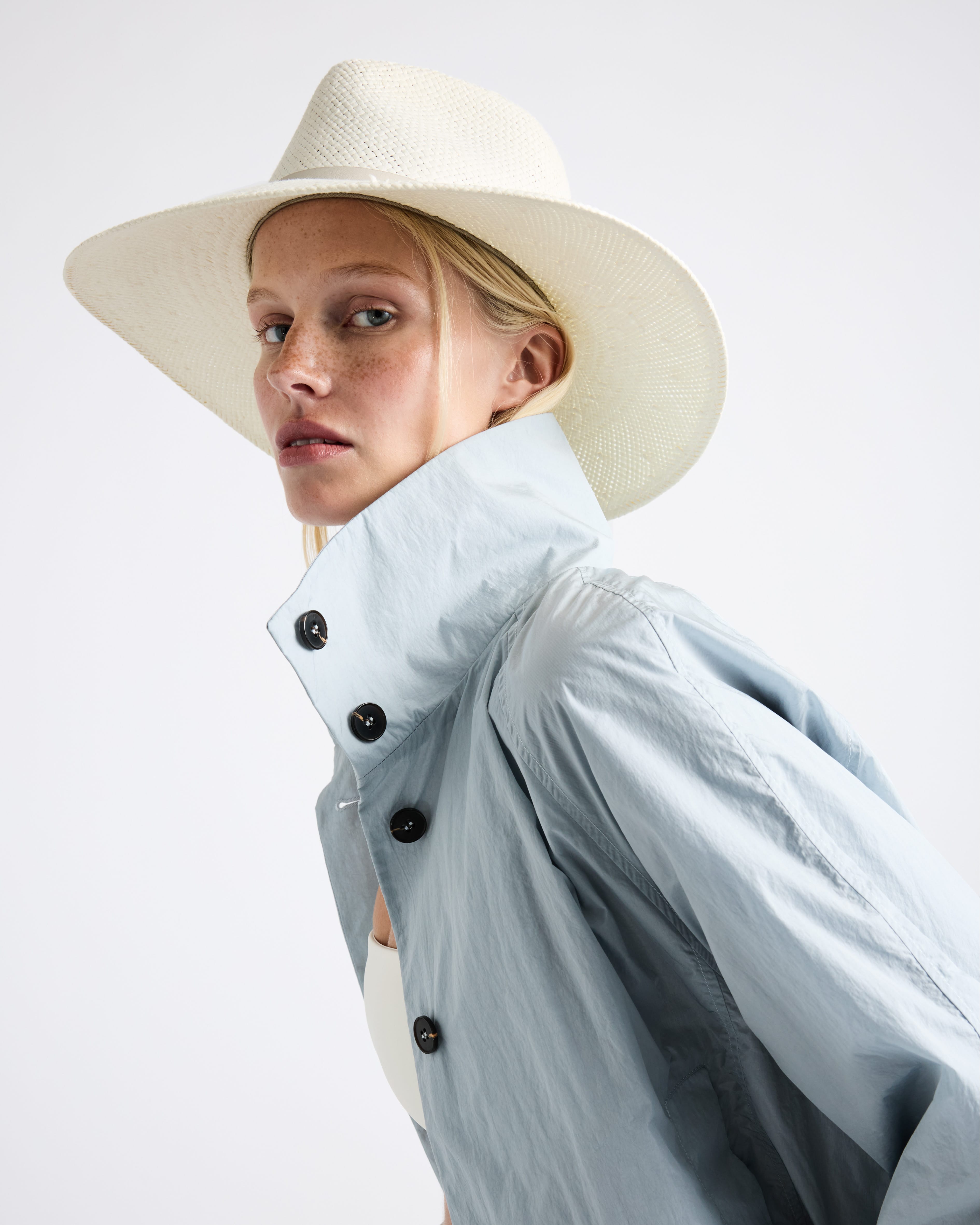 Bleached Ivory Woven Straw Structured Wide Brim Hat - Image 4